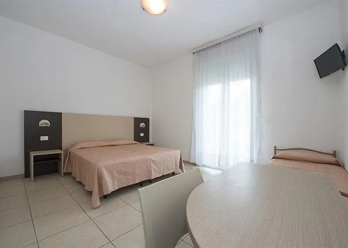 Nettuno 3* 米萨诺阿德里亚蒂科